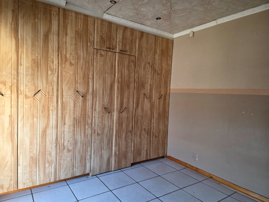 To Let 3 Bedroom Property for Rent in Vaalpark Free State